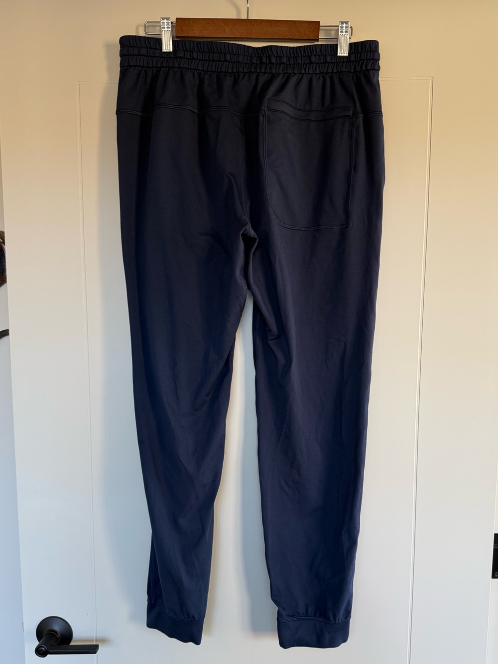 Lululemon Men's Soft Jersey Jogger. Club Blue, Size Large, 29” inseam